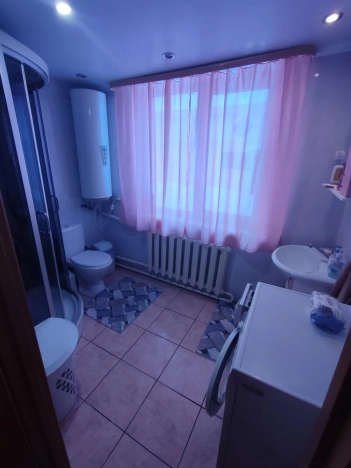 Купить дом на улице Садовая в Алтайском крае. Вариант № 36084, 15, площадь -  квм, цена 2550000 рублей