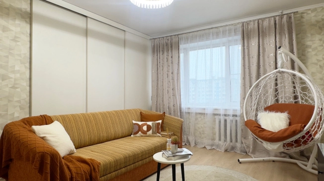 . Вариант № 24117, 15, площадь - 75.8 квм, цена 15500000 рублей