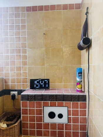 Купить квартиру в Москве. Вариант № 8046610, 12, площадь -  квм, цена 33900000 рублей