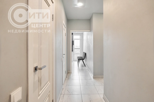 Купить двухкомнатную квартиру на вторичке в районе Центральный в Воронеже. Вариант № 17479, 8, площадь -  квм, цена 8000000 рублей