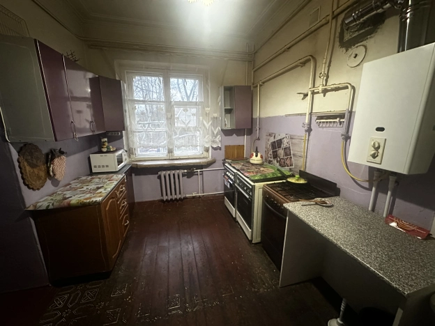 Купить комнату в Пензенской области. Вариант № 10242543, 6, площадь -  квм, цена 1300000 рублей