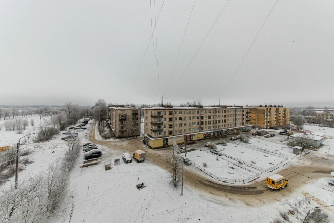 Купить трехкомнатную квартиру в Ленинградской области. Вариант № 8695376, 38, площадь -  квм, цена 7800000 рублей