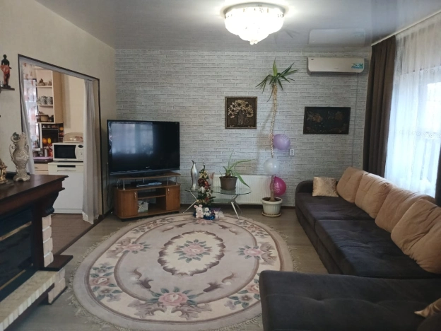 Купить дом на улице Воронцова в Ейске. Вариант № 23972, 23, площадь -  квм, цена 17000000 рублей