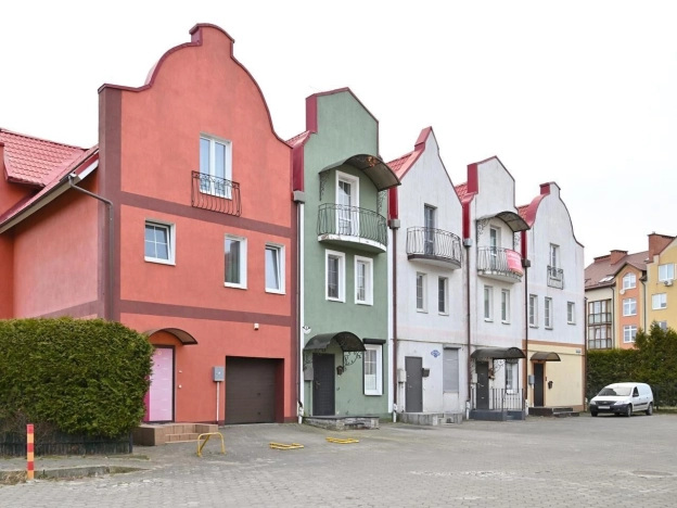 Купить таунхаус в Калининграде. Вариант № 8865593, 0, площадь -  квм, цена 19999900 рублей