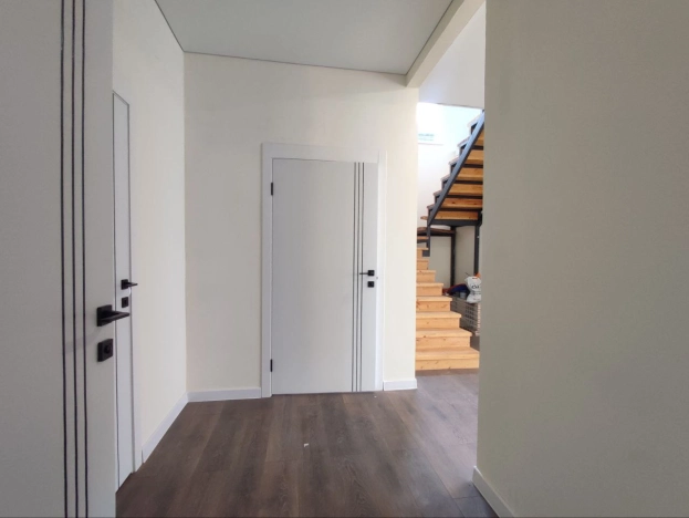 Купить дом в Москве. Вариант № 8738941, 6, площадь -  квм, цена 11990000 рублей