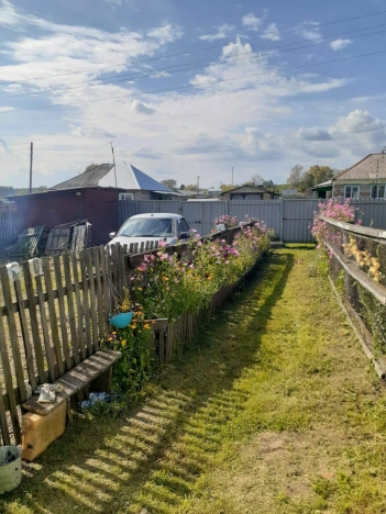 Купить дом на улице Набережная в Тюменской области. Вариант № 47718, 1, площадь -  квм, цена 950000 рублей