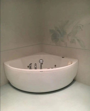 Купить трехкомнатную квартиру в Ростовской области. Вариант № 3295304, 3, площадь -  квм, цена 14500000 рублей