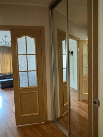 Купить двухкомнатную квартиру в Микрорайоне Иркутск-2 в Иркутске. Вариант № 10916320, 24, площадь -  квм, цена 5995995 рублей