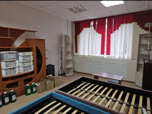 Снять коммерческую недвижимость в Тобольске. Вариант № 49183, 10, площадь -  квм, цена 75000 рублей