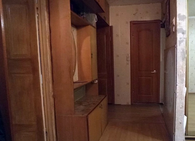 Купить трехкомнатную квартиру в Калуге. Вариант № 5581, 12, площадь -  квм, цена 5800000 рублей