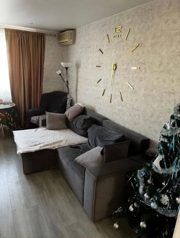 Купить трехкомнатную квартиру у метро Кантемировская в Москве. Вариант № 9519393, 18, площадь -  квм, цена 23500000 рублей