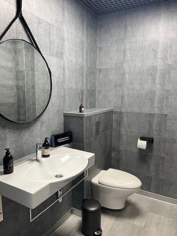 Купить коммерческую недвижимость свободного назначения в Санкт-Петербурге. Вариант № 2029317, 9, площадь -  квм, цена 160000000 рублей