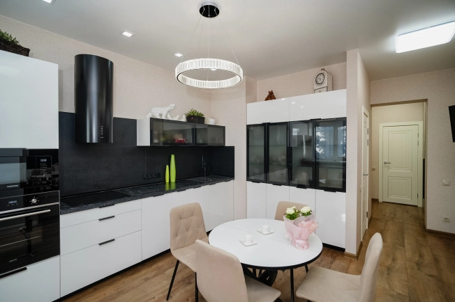 Купить дом в Микрорайоне Порт-Артур в Омске. Вариант № 7693937, 0, площадь -  квм, цена 23690000 рублей