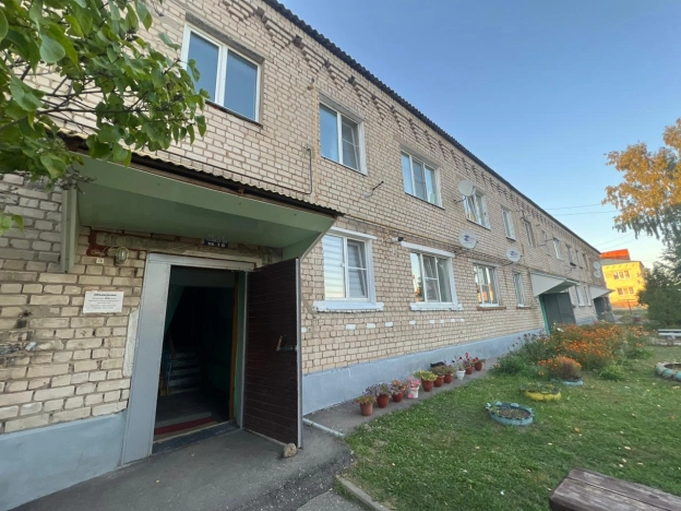 Купить двухкомнатную квартиру на улице Фрунзе в Владимирской области. Вариант № 13186, 14, площадь -  квм, цена 1320000 рублей