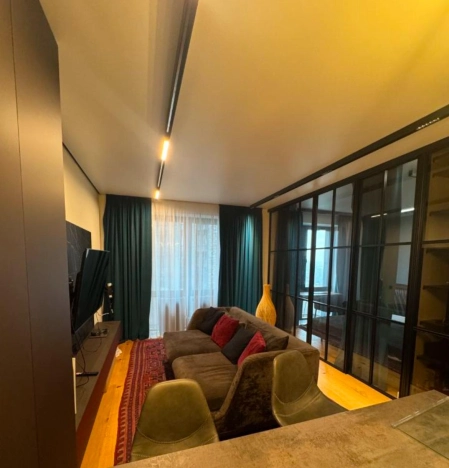 Купить квартиру в Москве. Вариант № 10353432, 7, площадь -  квм, цена 25000000 рублей