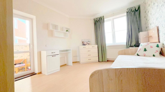 Купить квартиру в районе жилой  Восточный в Краснодаре. Вариант № 8368569, 18, площадь -  квм, цена 12500000 рублей