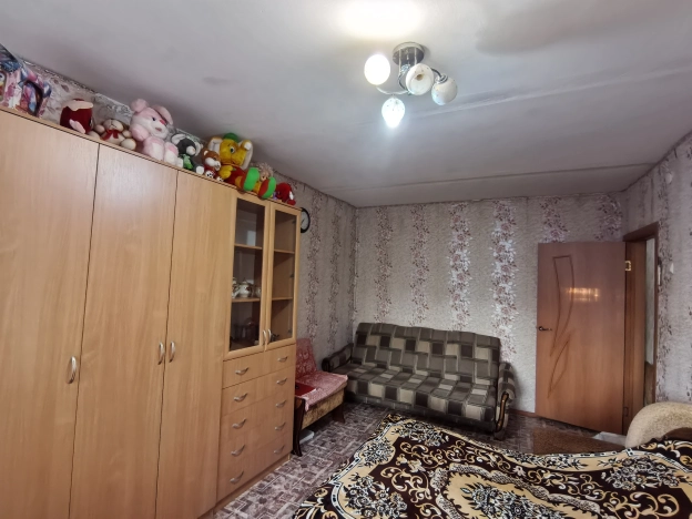 Купить однокомнатную квартиру на улице Чкаловский проезд в Нижегородской области. Вариант № 1233472, 3, площадь -  квм, цена 1300000 рублей