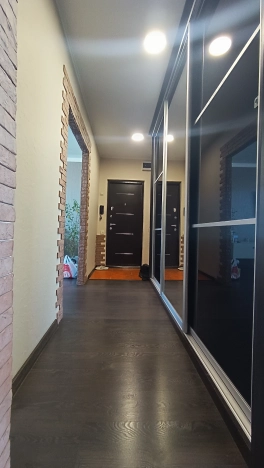 Снять квартиру в Тобольске. Вариант № 3146141, 28, площадь -  квм, цена 60000 рублей