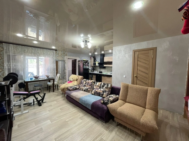 Купить квартиру на улице Науки в Южно-Сахалинске. Вариант № 1757689, 0, площадь -  квм, цена 9000000 рублей