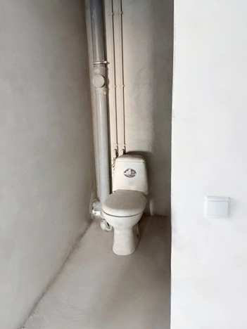 Купить однокомнатную квартиру в Новосибирской области. Вариант № 9448584, 5, площадь -  квм, цена 3900000 рублей