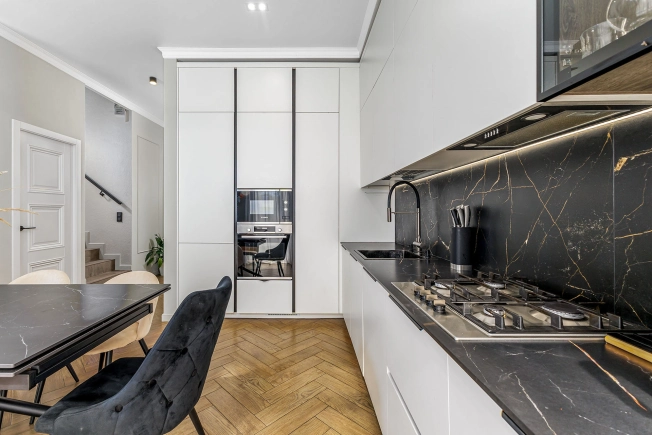 Купить таунхаус в Калининграде. Вариант № 3946404, 6, площадь -  квм, цена 19990000 рублей