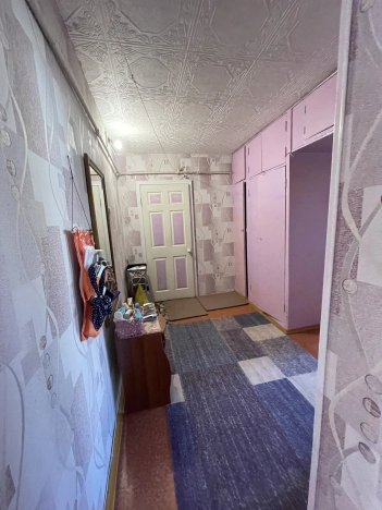 Купить двухкомнатную квартиру в Приморском крае. Вариант № 5248034, 5, площадь -  квм, цена 3700000 рублей