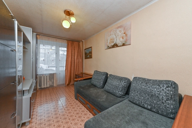 Купить четырехкомнатную квартиру в районе Кировский в Ростове-на-Дону. Вариант № 10091653, 6, площадь -  квм, цена 8800000 рублей