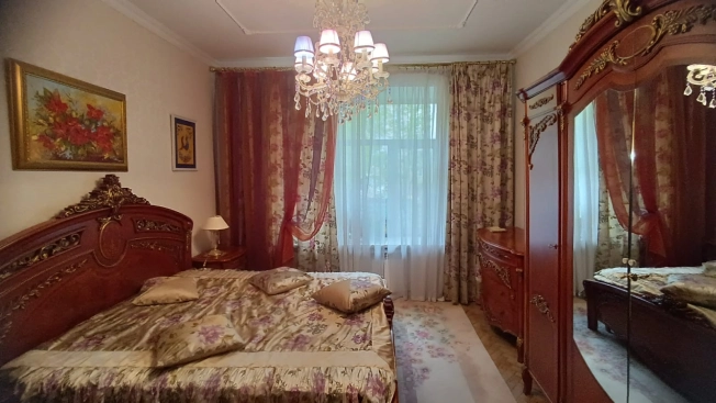 Купить квартиру в Москве. Вариант № 42762, 6, площадь - квм, цена 27500000.0000 рублей