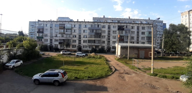 Купить трехкомнатную квартиру на улице Ильи Мухачева в Бийске. Вариант № 11863, 29, площадь -  квм, цена 7300000 рублей