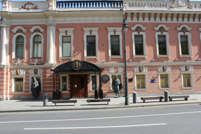 Купить квартиру в Москве. Вариант № 2353, 9, площадь - квм, цена 70000000.0000 рублей