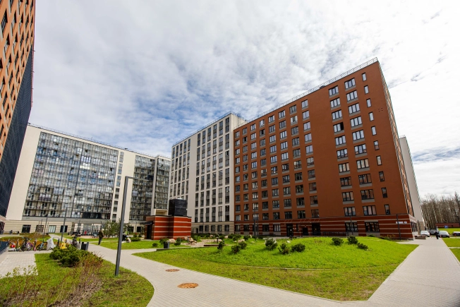 Купить квартиру на вторичке у метро Комендантский проспект в Санкт-Петербурге. Вариант № 41128, 32, площадь -  квм, цена 13000000 рублей