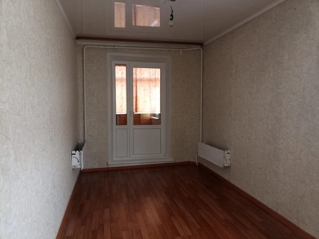 Купить трехкомнатную квартиру в Новосибирске. Вариант № 9429935, 7, площадь -  квм, цена 6000000 рублей