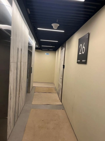 Купить квартиру в Москве. Вариант № 8096861, 17, площадь -  квм, цена 23990000 рублей