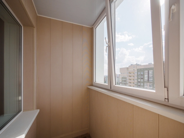 Купить однокомнатную квартиру в Омске. Вариант № 3993778, 5, площадь -  квм, цена 6600000 рублей