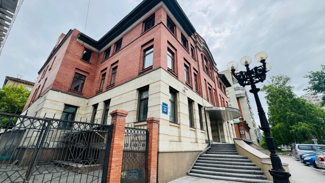 Снять коммерческую недвижимость в Новосибирске. Вариант № 8658066, 1, площадь -  квм, цена 64950 рублей