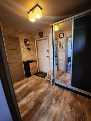 Купить однокомнатную квартиру на улице Верхняя в Ленинградской области. Вариант № 6886374, 12, площадь -  квм, цена 5800000 рублей