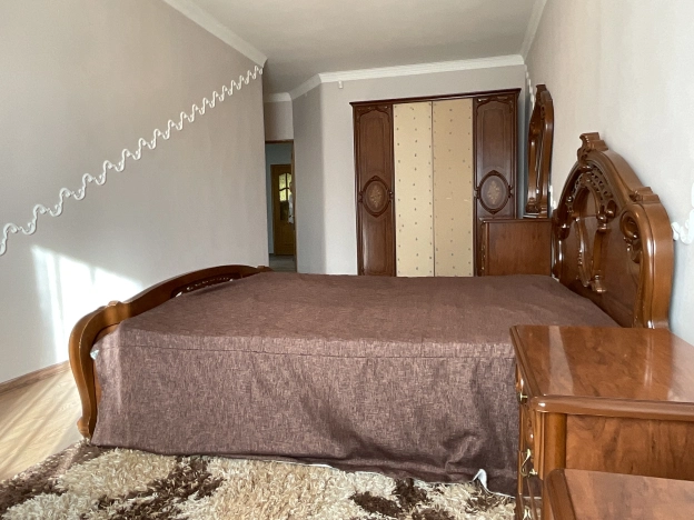 Купить квартиру на вторичке на улице Лермонтова в Чите. Вариант № 2921208, 19, площадь - квм, цена 19500000 рублей