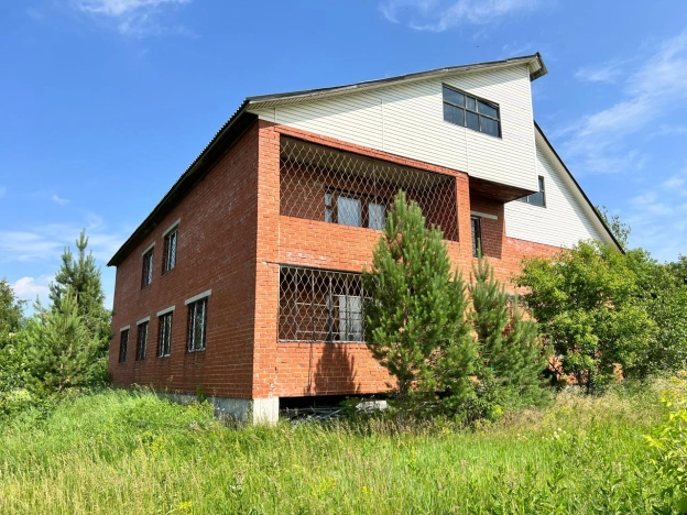 Купить дом на улице Благодарная в Бердске. Вариант № 40221, 1, площадь -  квм, цена 16490000 рублей