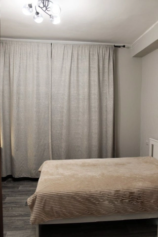 Купить трехкомнатную квартиру в Ростовской области. Вариант № 9316320, 7, площадь -  квм, цена 7500000 рублей