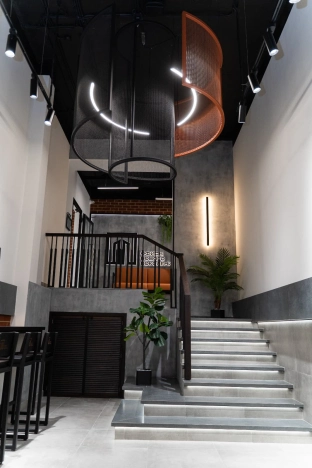 Купить коммерческую недвижимость в Казани. Вариант № 52172, 2, площадь - квм, цена 9300000 рублей