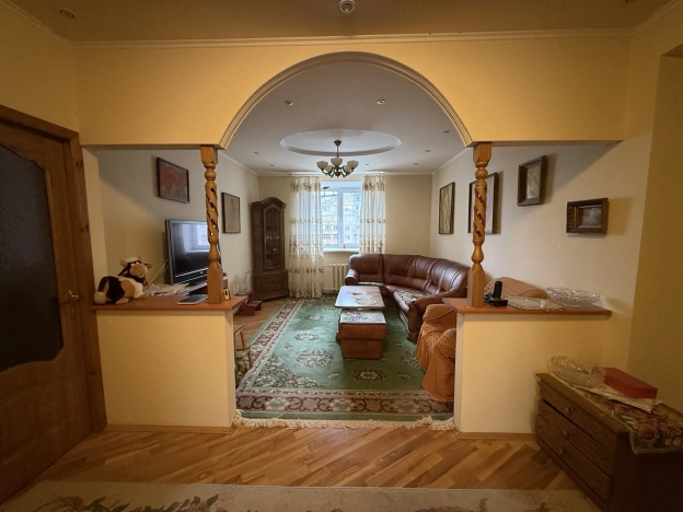 Купить квартиру в Белгороде. Вариант № 8055358, 9, площадь -  квм, цена 11000000 рублей