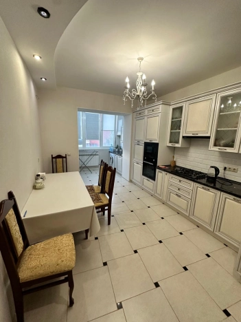 . Вариант № 12176, 6, площадь - 87.6 квм, цена 9100000 рублей