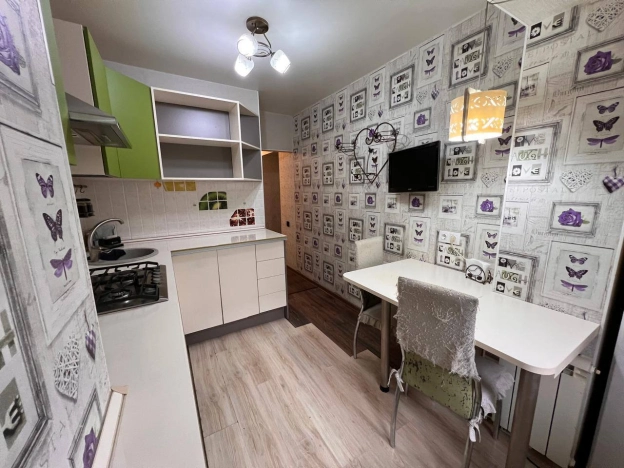 Купить однокомнатную квартиру в Краснодарском крае. Вариант № 8106480, 7, площадь -  квм, цена 8300000 рублей