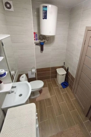 Купить двухкомнатную квартиру на вторичке на улице Локтинская в Новосибирской области. Вариант № 58092, 17, площадь -  квм, цена 6400000 рублей