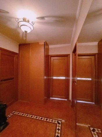 Купить квартиру на улице Зейская в Благовещенске. Вариант № 7630669, 5, площадь -  квм, цена 17000000 рублей