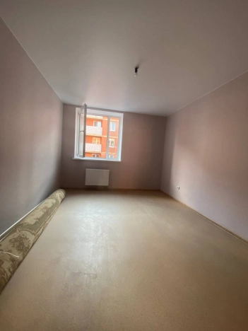 Купить четырехкомнатную квартиру в Волгограде. Вариант № 7718161, 8, площадь -  квм, цена 6650000 рублей