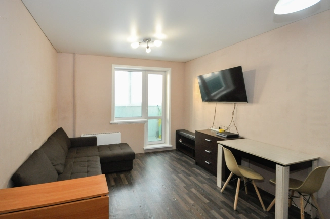 Купить двухкомнатную квартиру на улице Виктора Уса в Новосибирске. Вариант № 21729, 0, площадь -  квм, цена 3400000 рублей