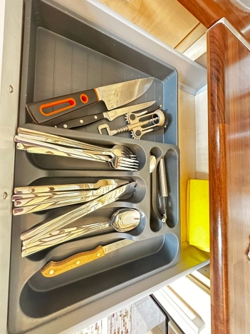 Снять квартиру в Калининградской области. Вариант № 52746, 14, площадь - квм, цена 50000 рублей