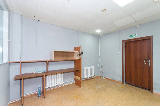 Купить коммерческую недвижимость в Тобольске. Вариант № 14638, 34, площадь -  квм, цена 21000000 рублей