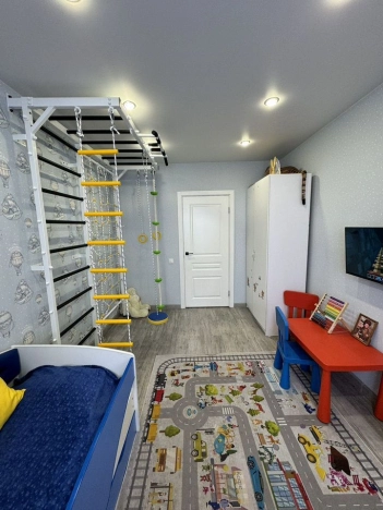 Купить трехкомнатную квартиру в Новосибирске. Вариант № 9154243, 15, площадь -  квм, цена 6900000 рублей